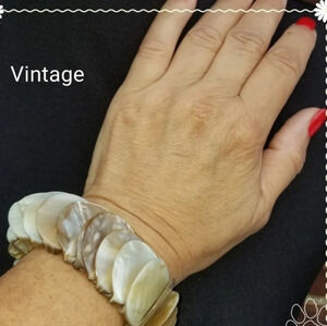Vintage mother of pearl bracelet‎
